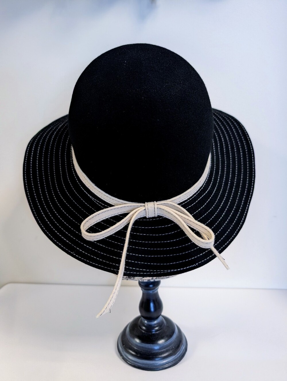 Black 100% Wool Wide Brim Hat Contrast Stitch Bow One Size